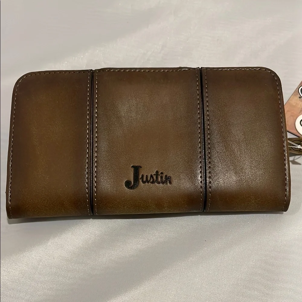 Justin Boots Brown Leather Wallet with Turnlock Closure